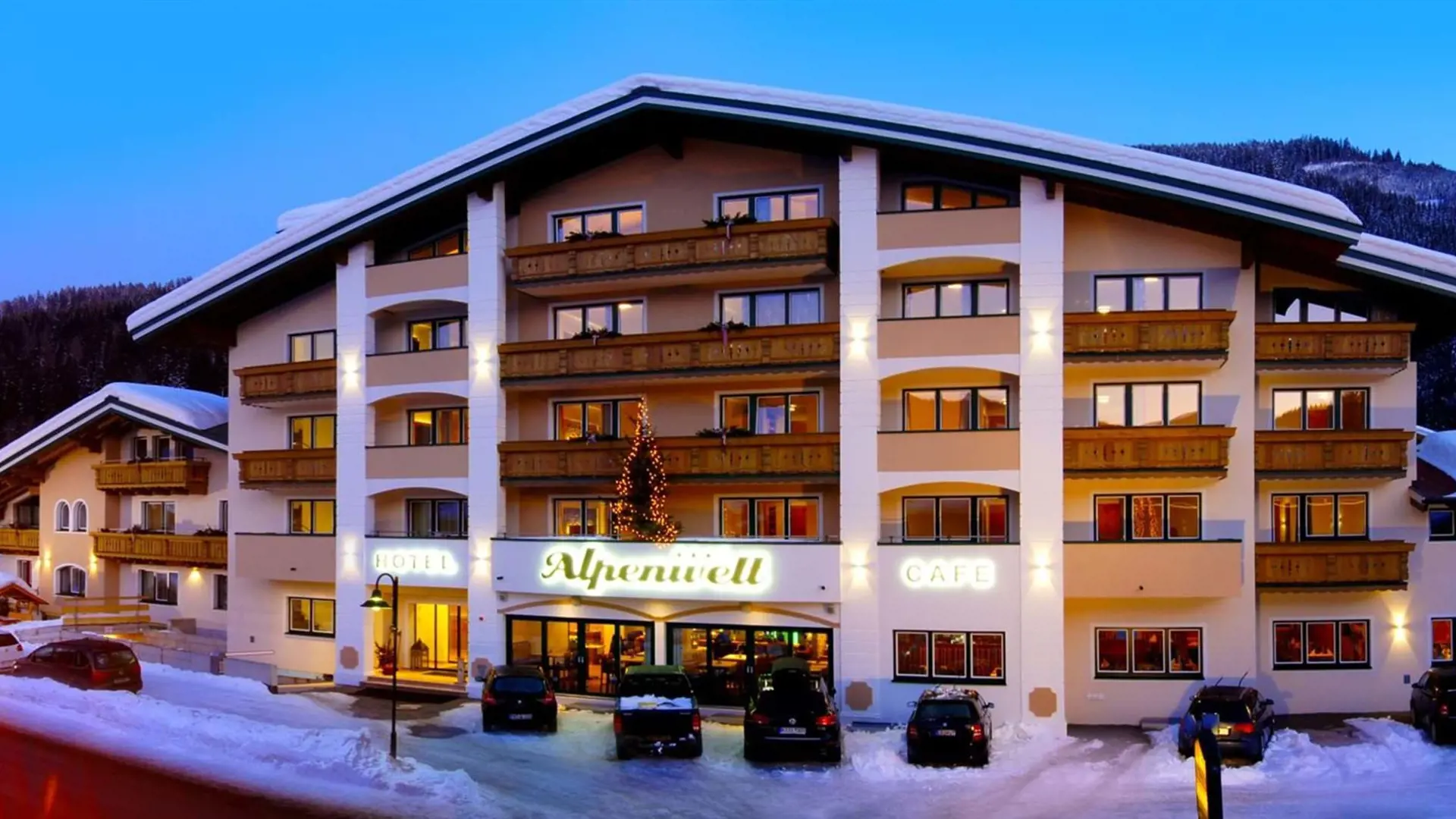 Hotel Alpenwelt